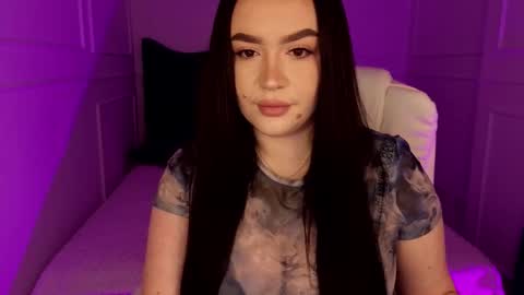 hi im curvy babyface girlie Tina online show from March 6, 8:35 am