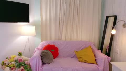 tinasiner online show from July 28, 4:39 pm
