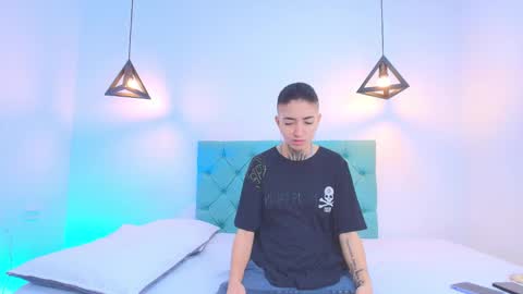 TINNY AND CANDY online show from February 11, 1:30 pm