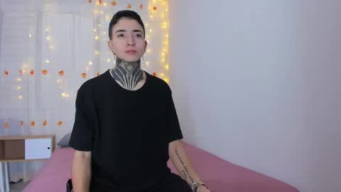 TINNY AND CANDY online show from November 2, 12:16 pm