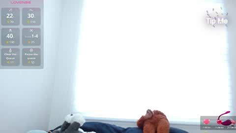 Tiny Caroline online show from March 30, 11:05 pm