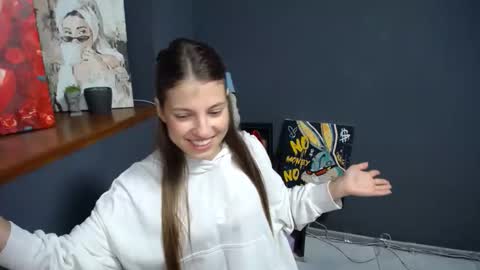 Gloria online show from September 15, 6:37 am