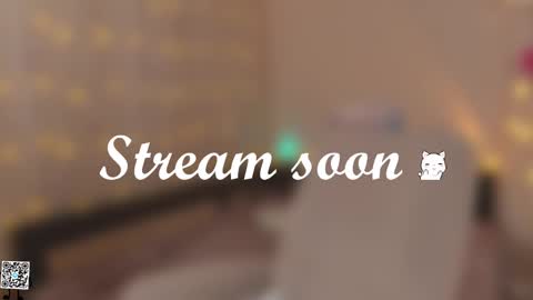 Lyssa     online show from March 2, 4:10 pm