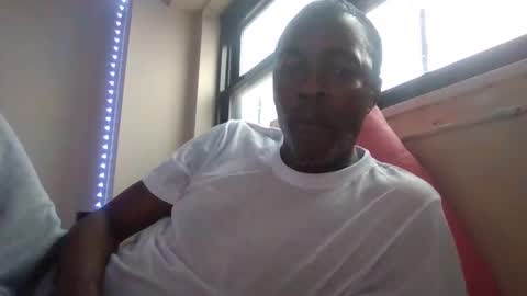 littledpoodledick online show from February 6, 5:30 pm