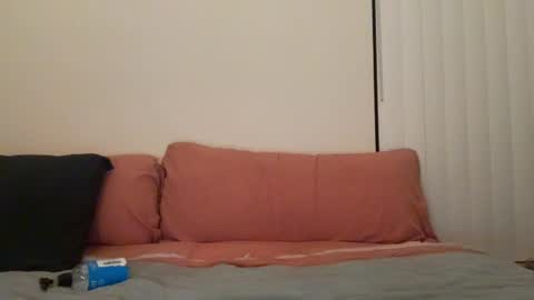 Tia online show from February 18, 2:49 am