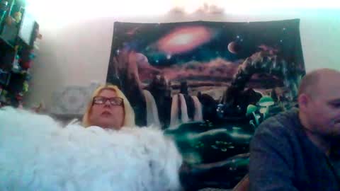 tipthekittenxo online show from February 19, 3:27 am