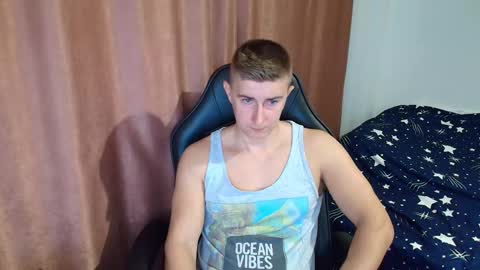 todhorny987 online show from February 4, 6:50 am