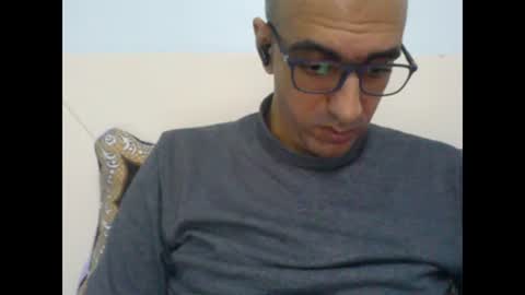 Ahmed Aiad online show from March 12, 1:36 am