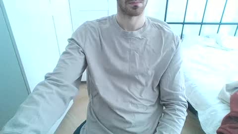 Martin online show from February 25, 9:42 am