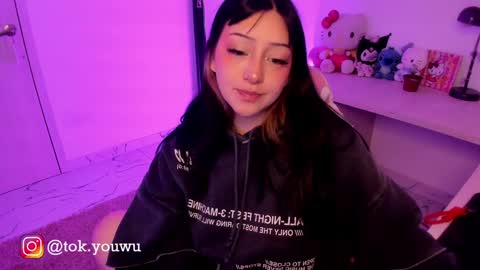 Tokyo  online show from January 28, 7:22 am