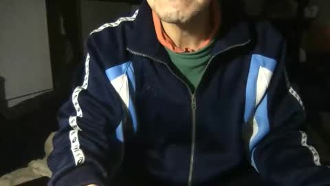 small man online show from February 7, 4:54 pm