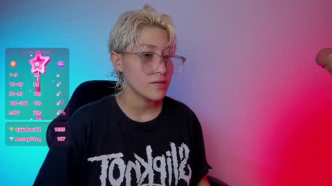  Halsey  Sofii  online show from December 4, 1:08 am