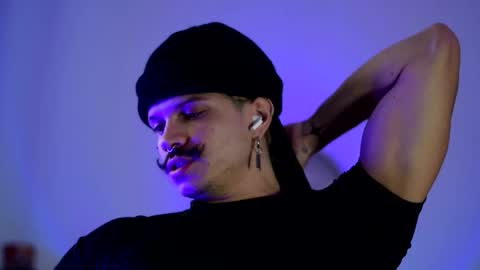 tokyo_oo online show from January 9, 12:33 pm