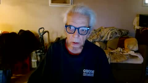 tom112292014 online show from May 31, 6:09 pm