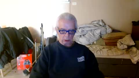 tom112292014 online show from March 11, 3:23 pm