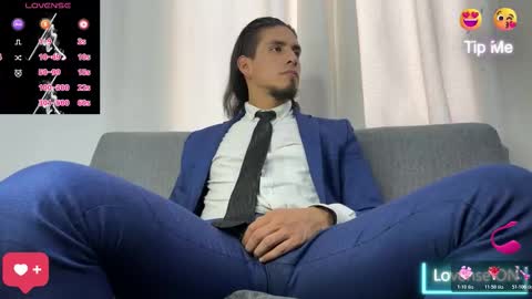 TOM online show from November 22, 4:38 pm