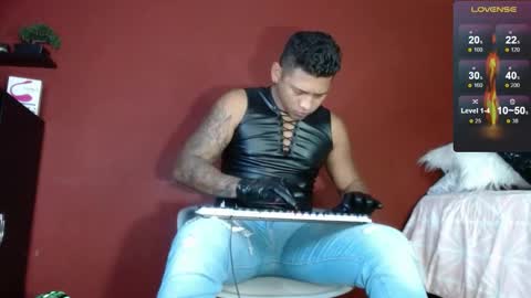 Tom online show from February 17, 9:56 am