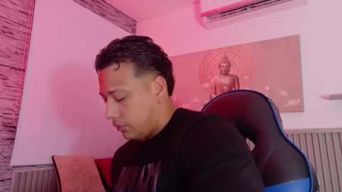 Tom muscle1 online show from January 13, 11:40 am