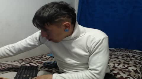 tomas_turbado_ online show from July 22, 2:24 am
