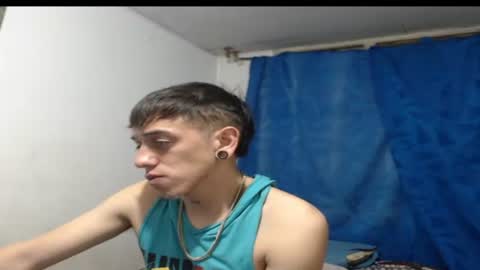 tomas_turbado_ online show from July 29, 7:08 am