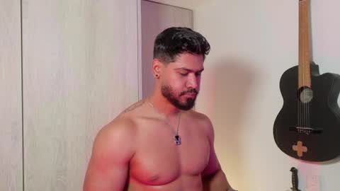 Tomas Ferrer online show from June 11, 1:05 am