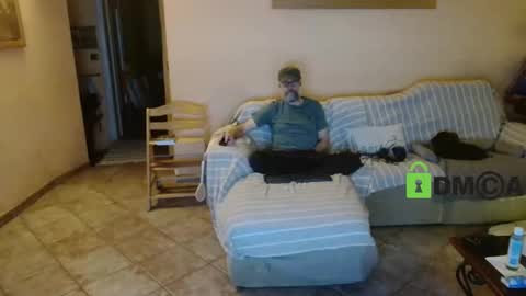 Tomas Milian online show from December 5, 11:34 pm