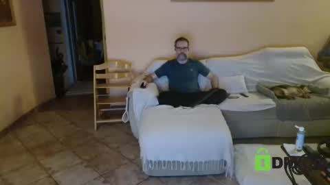 Tomas Milian online show from November 21, 11:14 pm