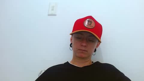 Blue online show from April 4, 6:26 pm