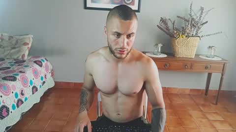 tomDavisXl online show from May 26, 5:19 pm