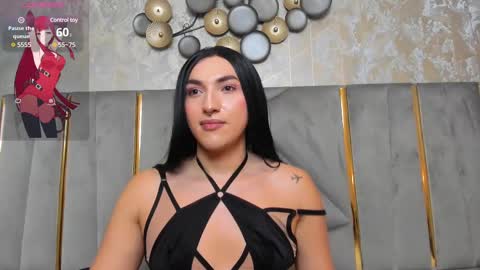 Snapshot of tomlondon_ chatting on February 26, 5:42 pm   online show from February 26, 5:42 pm