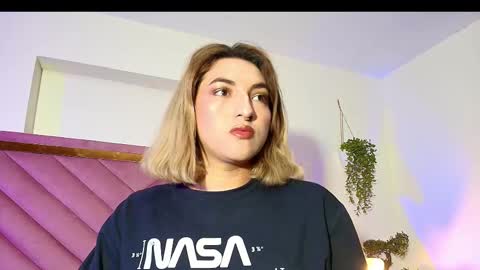 Snapshot of tomlondon_ chatting on September 24, 11:06 am   online show from September 24, 11:06 am