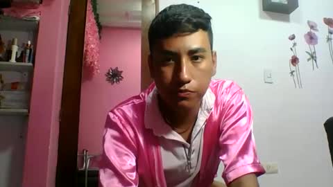 tomm online show from October 20, 3:55 am