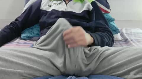 tommaso9046 online show from February 8, 4:43 pm