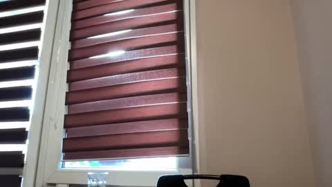 tommilovee online show from April 27, 7:28 am