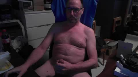 tommy_en online show from December 18, 9:36 am