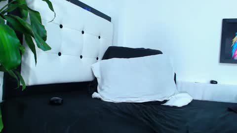 tommy online show from February 27, 4:57 am