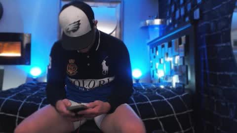 Tommy online show from December 2, 6:22 am