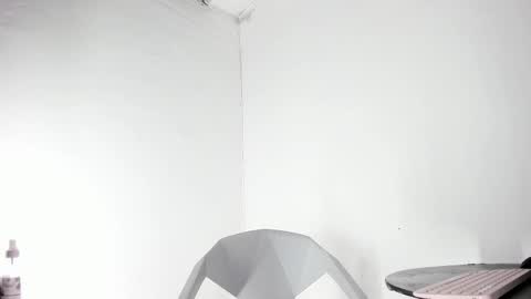 tommy_sccott online show from October 20, 3:11 am