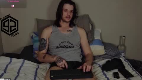 Tommy Sins online show from November 5, 4:42 pm