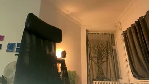 First Show ever 3 online show from September 30, 9:25 pm