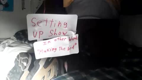 tommyohgeez online show from December 4, 9:12 am