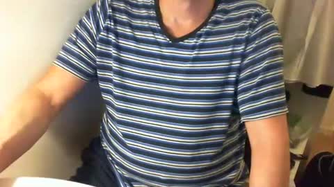 Tom online show from December 12, 11:03 pm