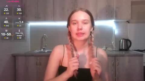 toni_pittmann online show from June 11, 6:39 pm