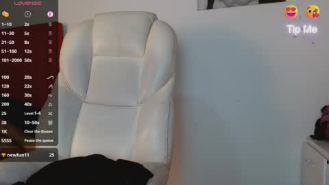 TONI BELMONT online show from February 19, 9:36 pm