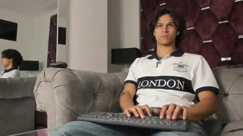 Tony Benedetti online show from February 20, 8:00 pm