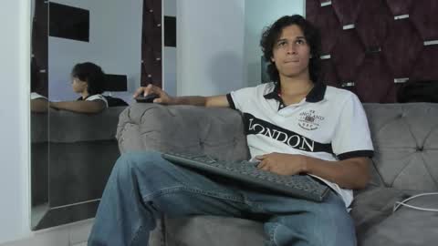 Tony Benedetti online show from March 22, 8:35 pm