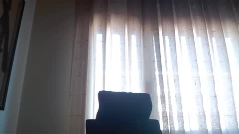 Snapshot of tonycoma chatting on December 28, 2:10 pm TonyComa online show from December 28, 2:10 pm