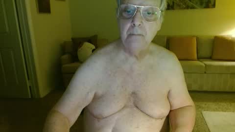 tonysview12000 online show from December 5, 12:54 am