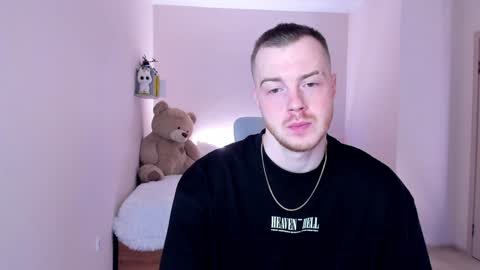 toohornyserj online show from January 9, 7:50 pm