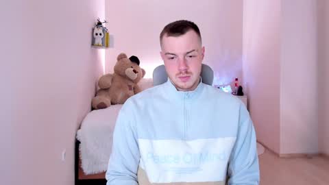 toohornyserj online show from January 27, 2:42 am